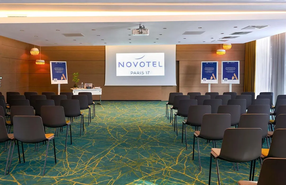 Novotel Paris 17-1